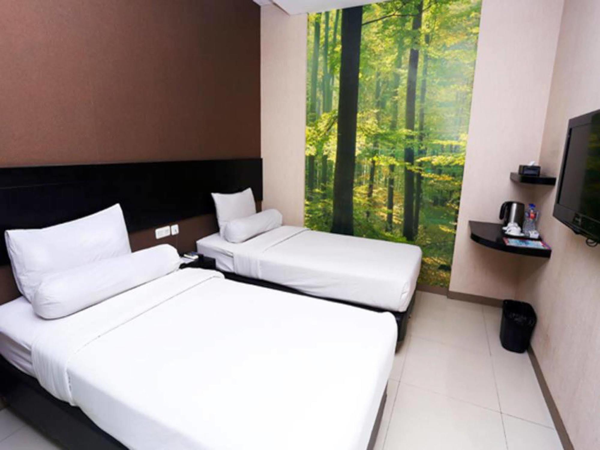 Vio Hotel Pasteur Bandung Exteriör bild