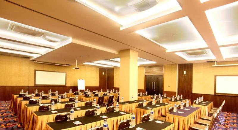 Vio Hotel Pasteur Bandung Exteriör bild